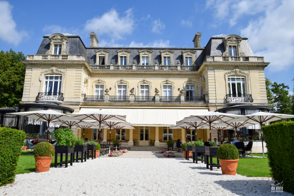La terrasse du domaine les Crayères